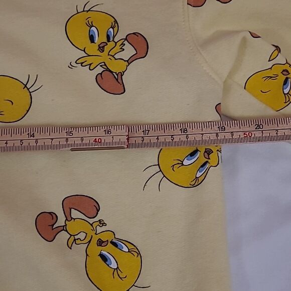 Looney Tunes Tweety Bird Sweatshirt Crew Neck All Over Print Cotton Blend Sz S - Picture 4 of 7